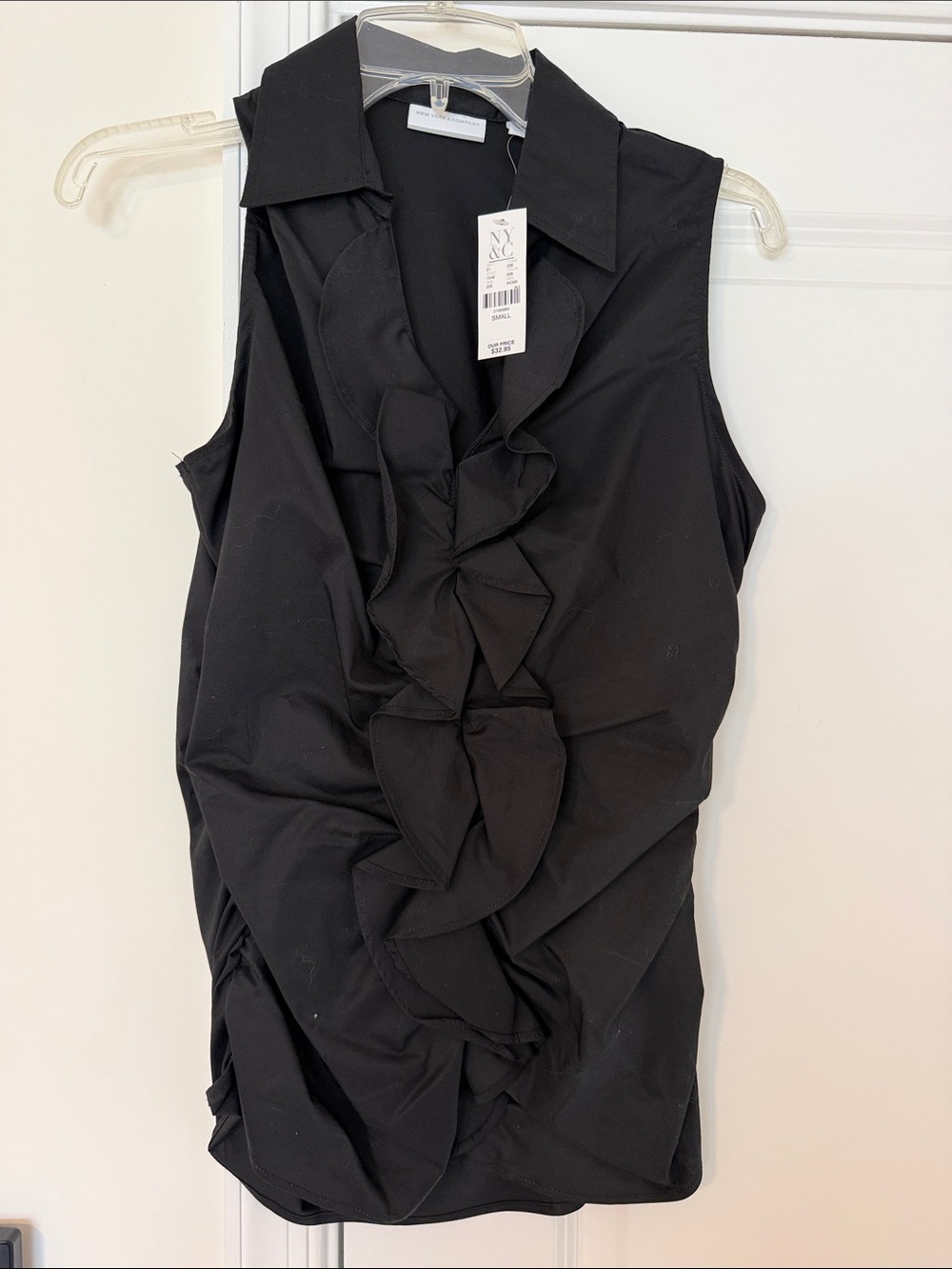 NWT New York & Company Sleeveless Ruffle Top